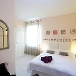 Paradiso 44 *