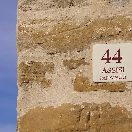 Κατάλυμα σε φάρμα Paradiso 44