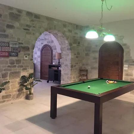 Paradiso 44 *